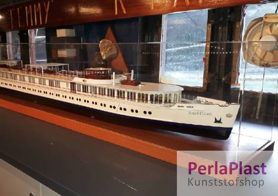 Zelf een Plexiglas stofkap maken