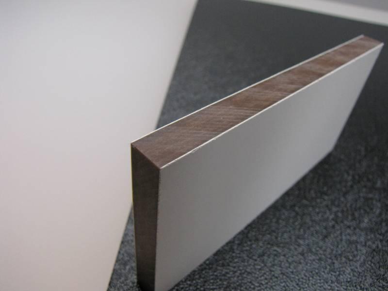 [AUTO] Kunststof uitgelicht: Wat is Trespa®?